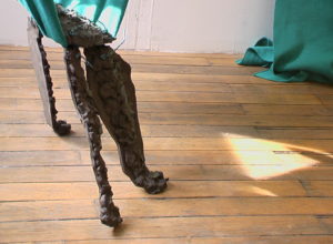 Exposition Le théâtre des pesanteurs, Ghislaine Vappereau, Centre d'art Passages, Troyes, 2006