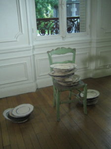 Exposition Le théâtre des pesanteurs, Ghislaine Vappereau, Centre d'art Passages, Troyes, 2006
